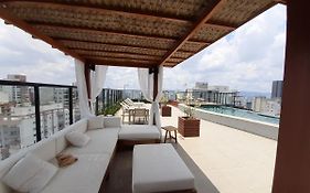 Roof Top Bela Cintra Residence